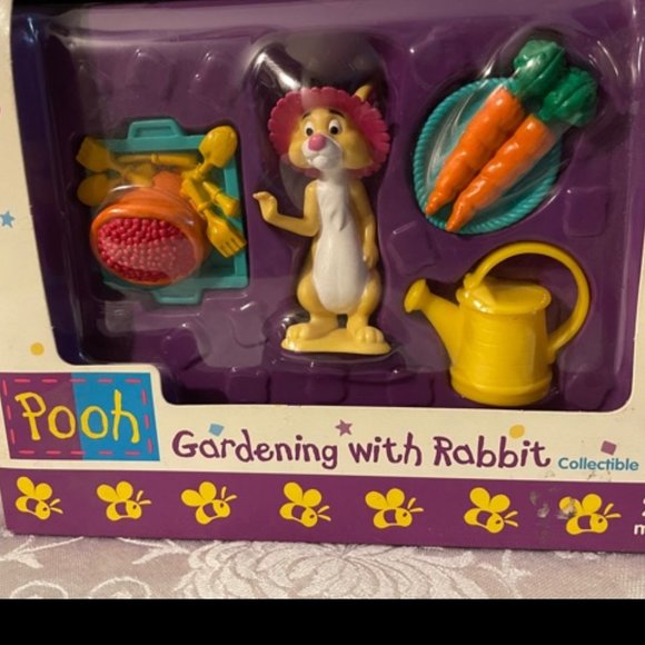 1990s Pooh Gardening with Rabbit Coll. Set NWOT - Picture 3 of 7